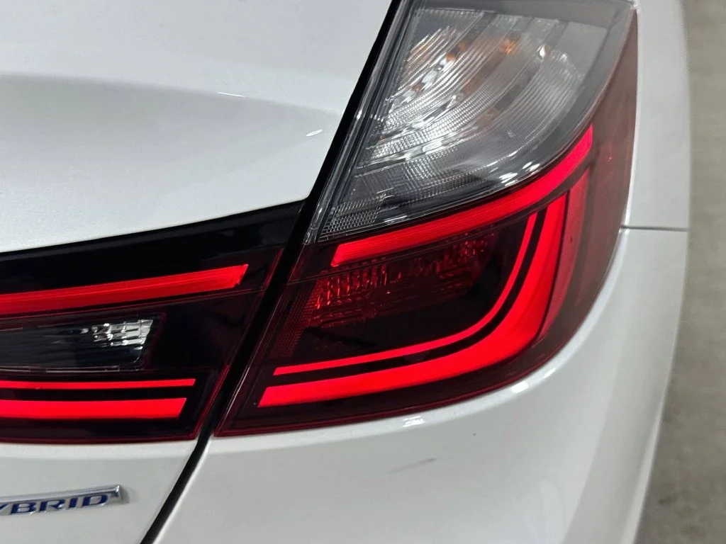 Certified Used 2022 Platinum White Pearl Honda EX image 32
