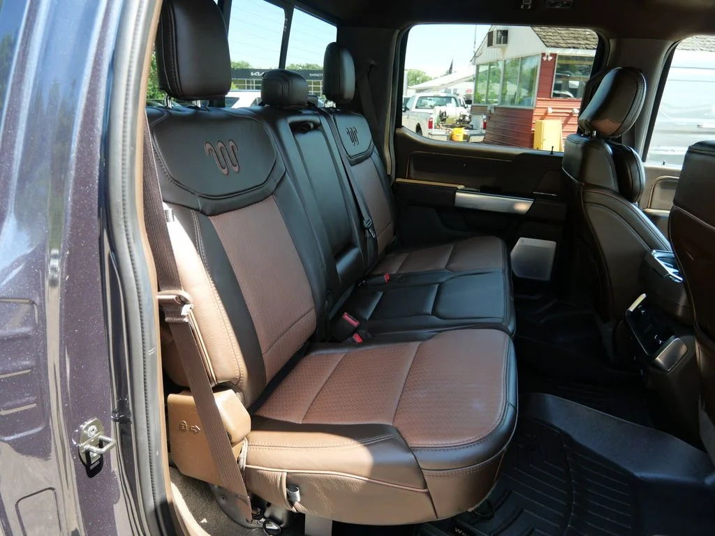 Certified Used 2021 Gray Ford King Ranch image 14