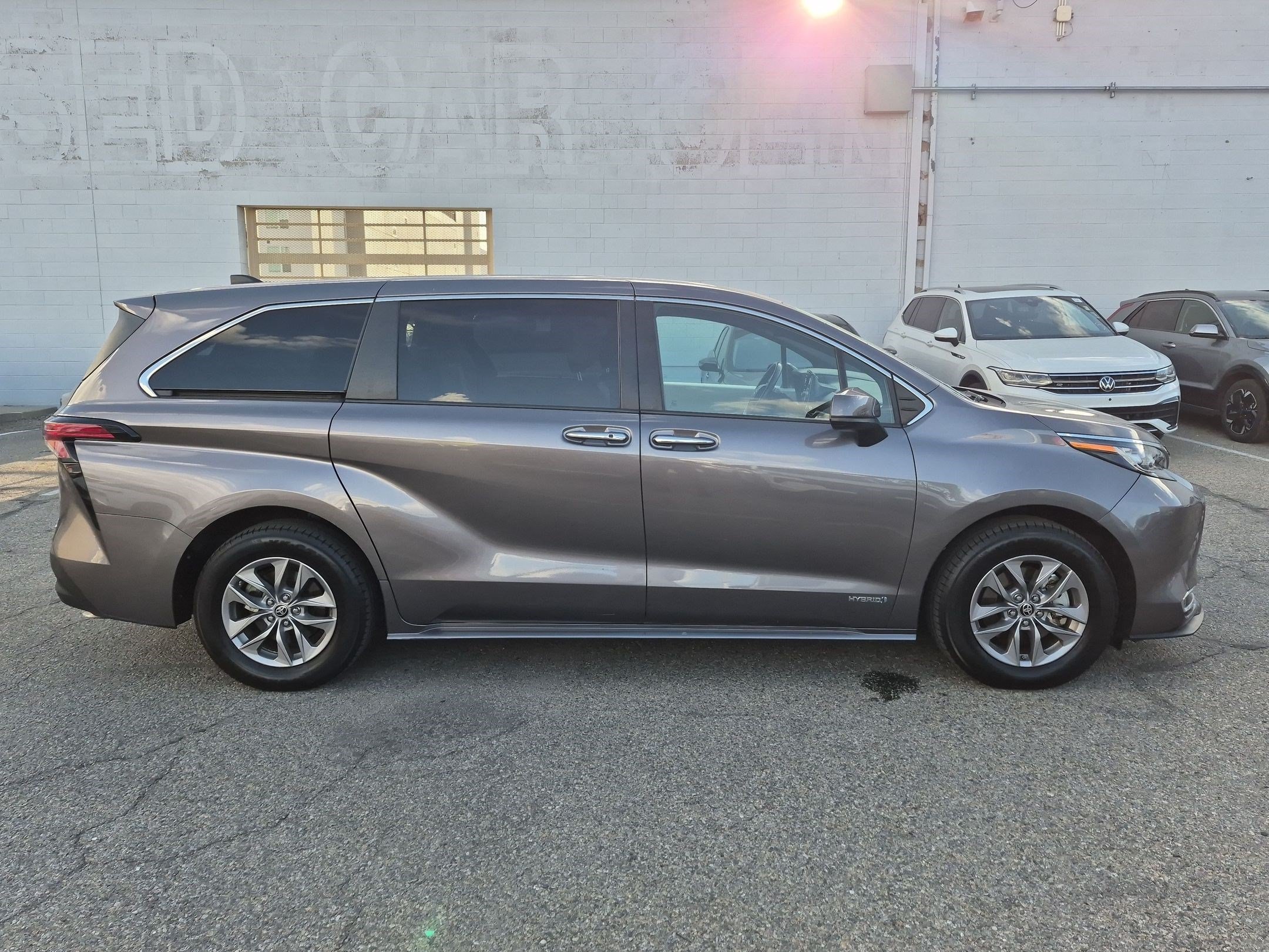 Used 2021 Predawn Gray Mica Toyota XLE image 2