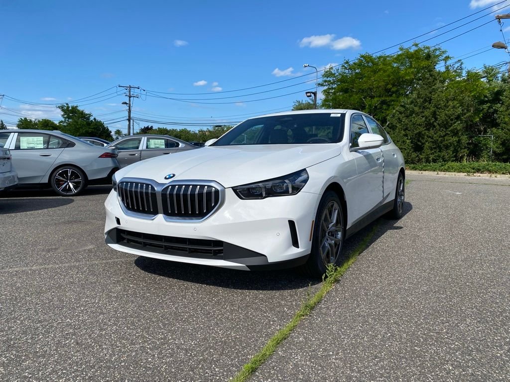 2027 BMW 5 Series 530i
