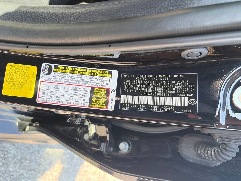 Used 2025 Midnight Black Metallic Toyota SE image 29