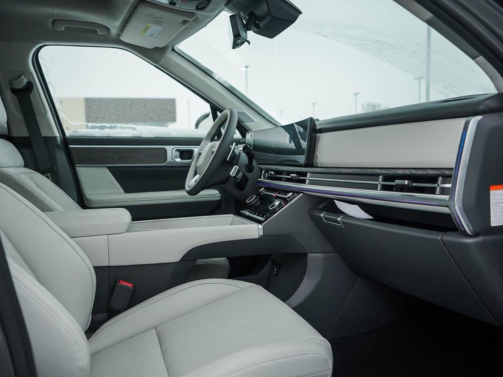 New 2026 Phantom Black Hyundai Calligraphy AWD image 37