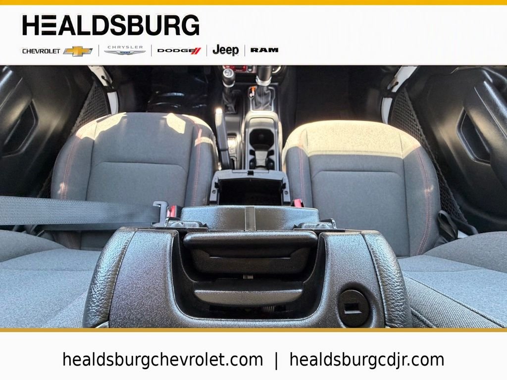 2025 Jeep Wrangler 4-Door Rubicon - Photo 25