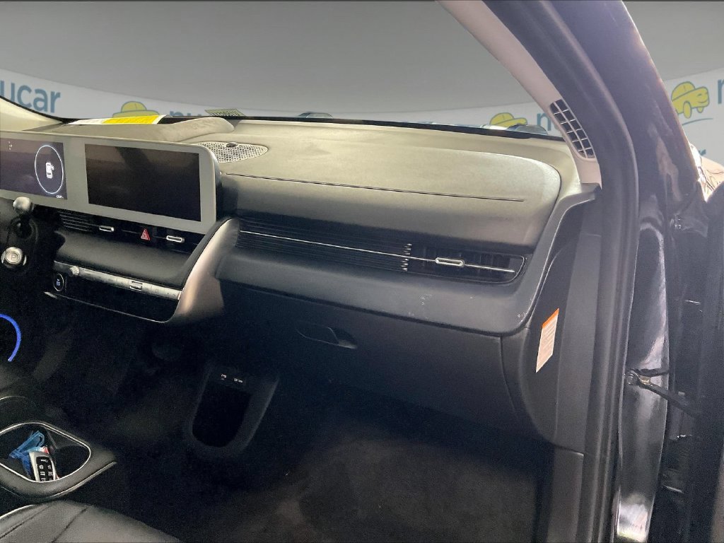 Used 2024 Black Hyundai Limited image 13