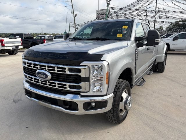 2023 Ford Super Duty F-350 DRW XLT