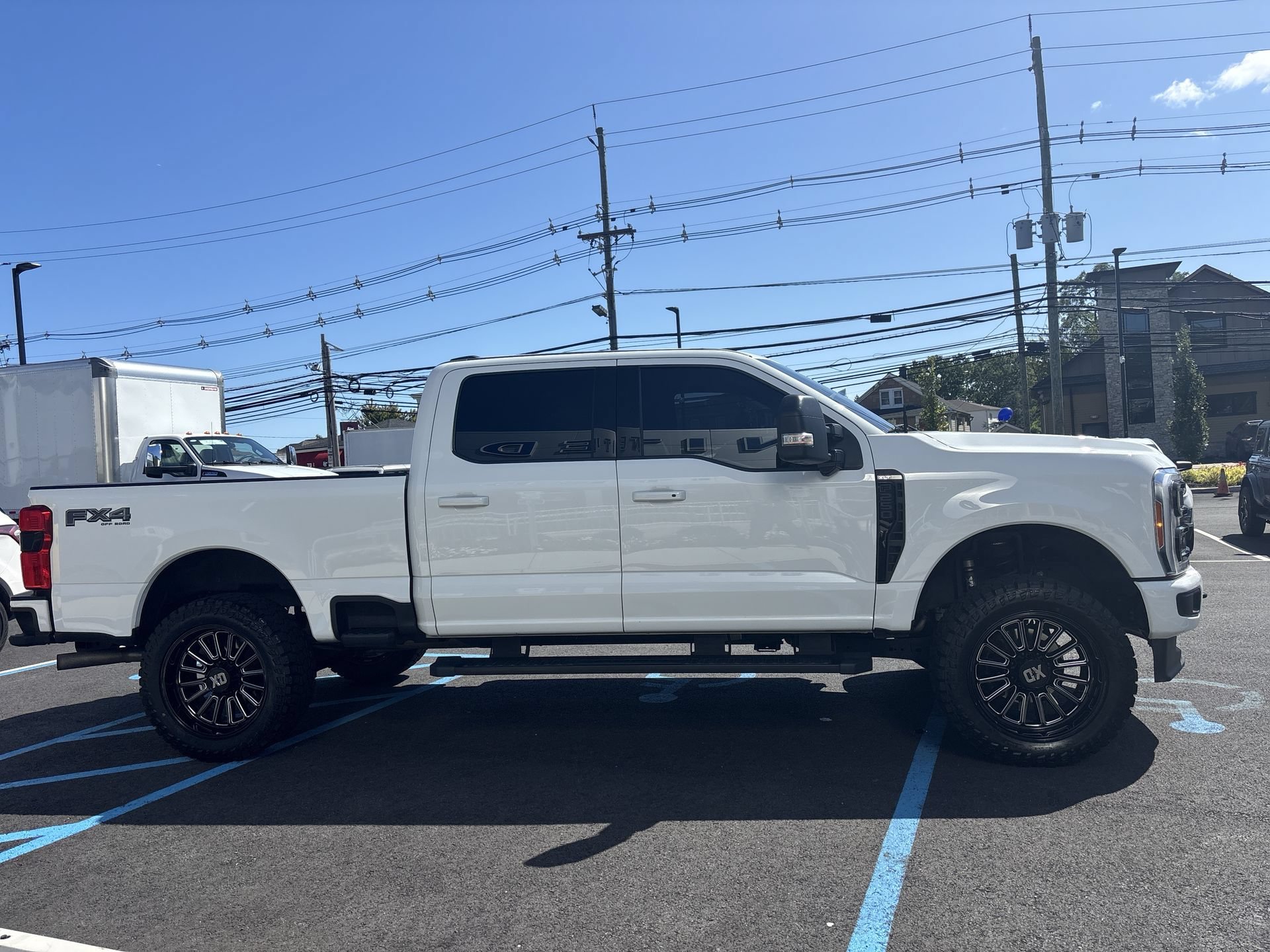 Used 2023 White Ford XLT image 32