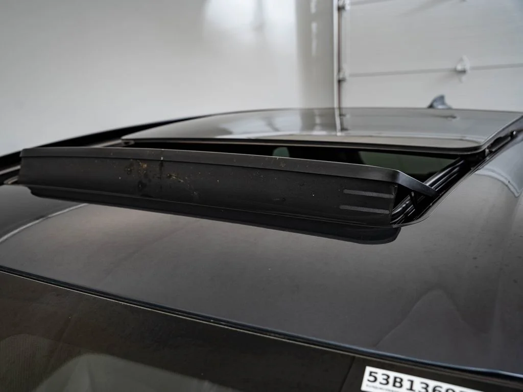 Used 2022 Arctic Gray Metallic BMW M50i image 14