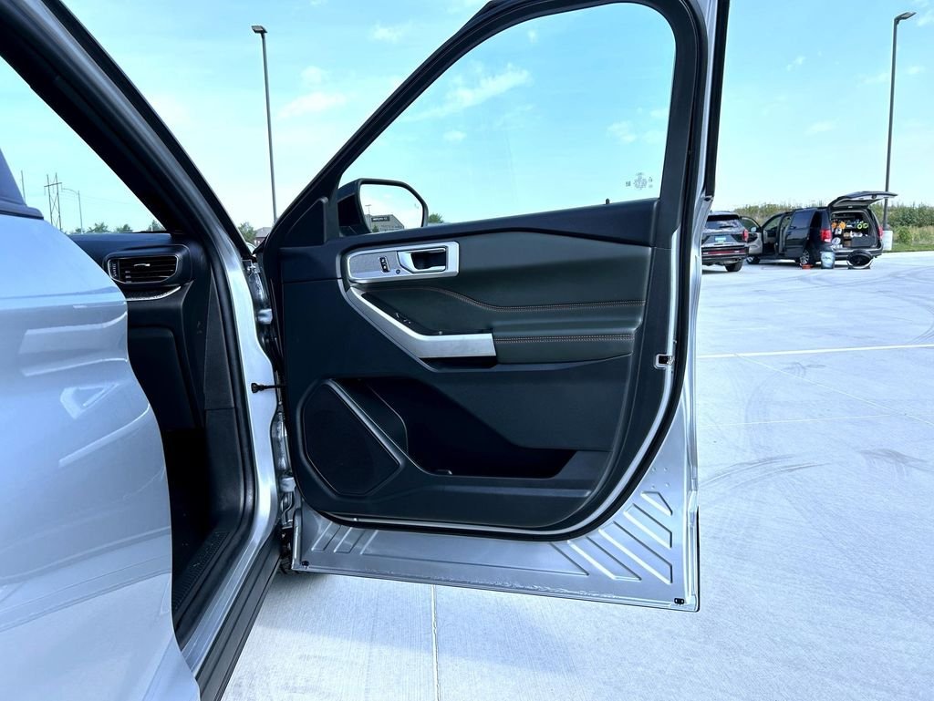 Used 2023 Silver Ford Timberline image 17