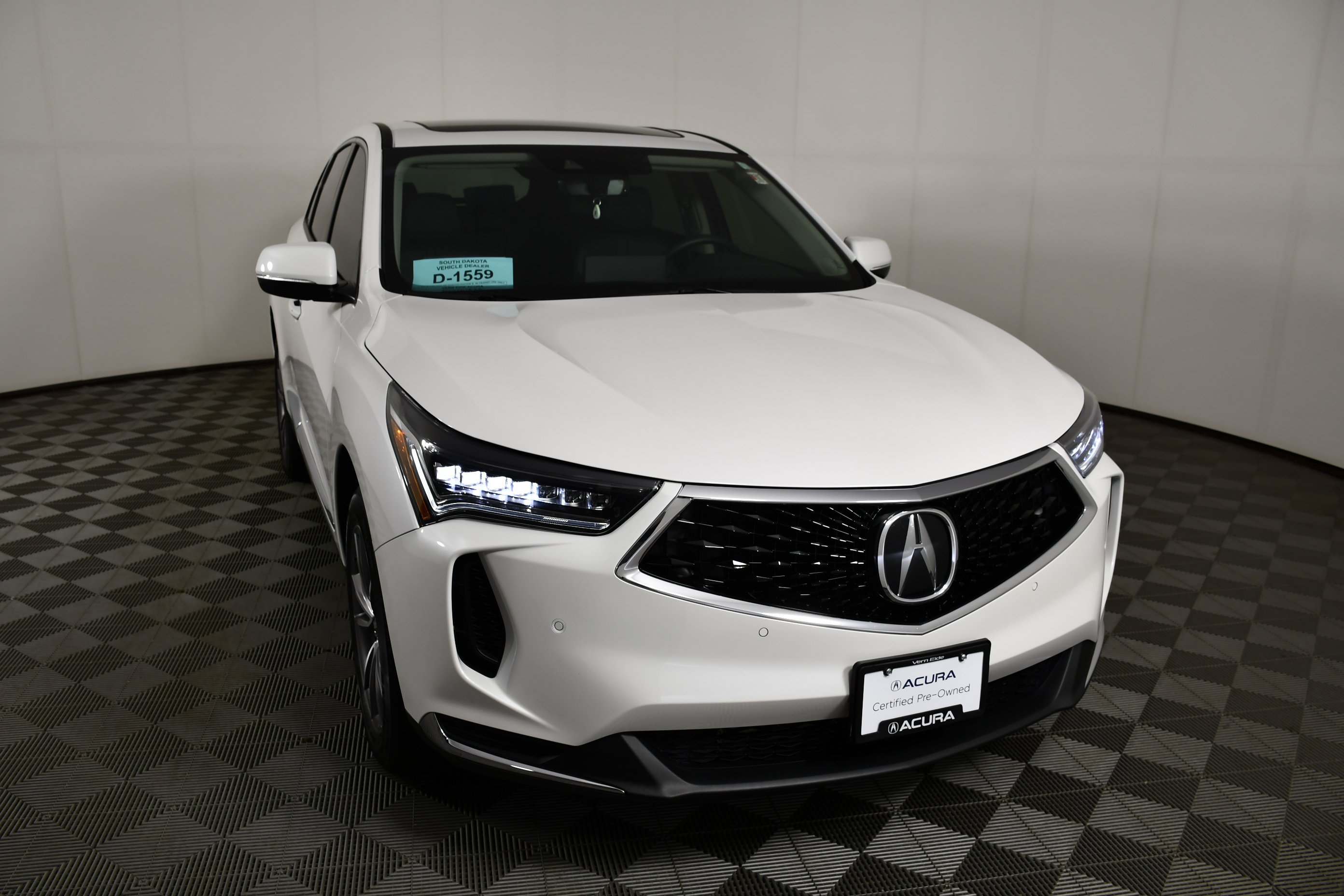 Certified Used 2024 Platinum White Pearl Acura w/Technology Package image 57
