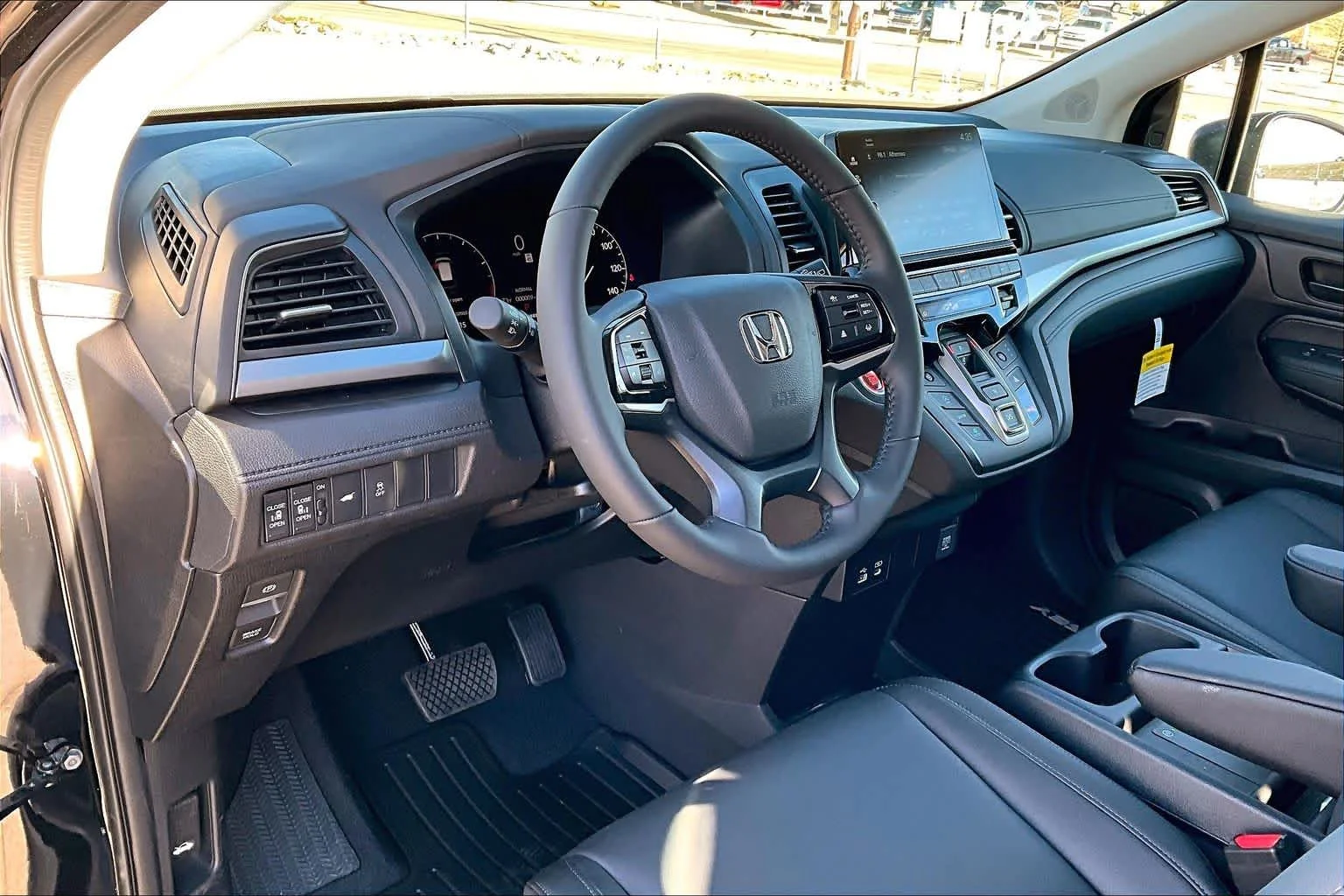 2026 Honda Odyssey EX-L - Photo 8