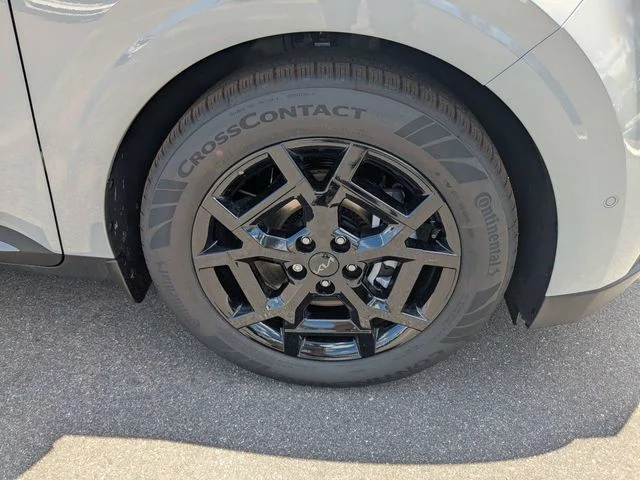 New 2026 Ceramic Silver Kia SX Prestige image 11