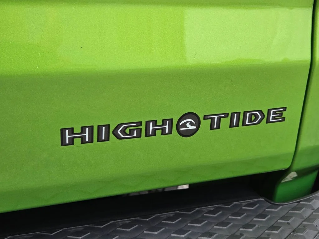 Certified Used 2025 Green Jeep High Tide image 11