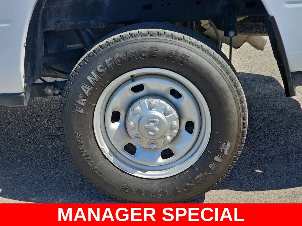 Used 2022 White Ram Tradesman image 35