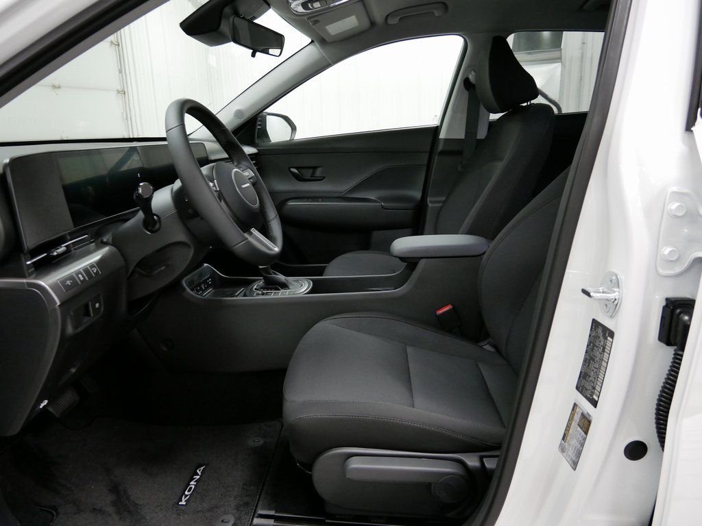 Certified Used 2026 White Hyundai SEL Sport image 7