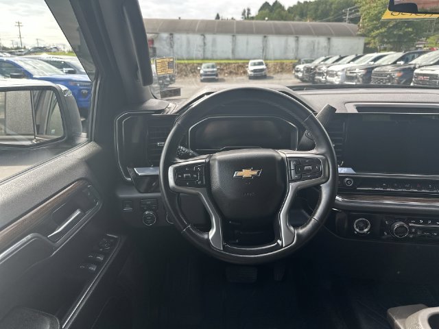 2023 Chevrolet Silverado 1500 LT - Photo 15