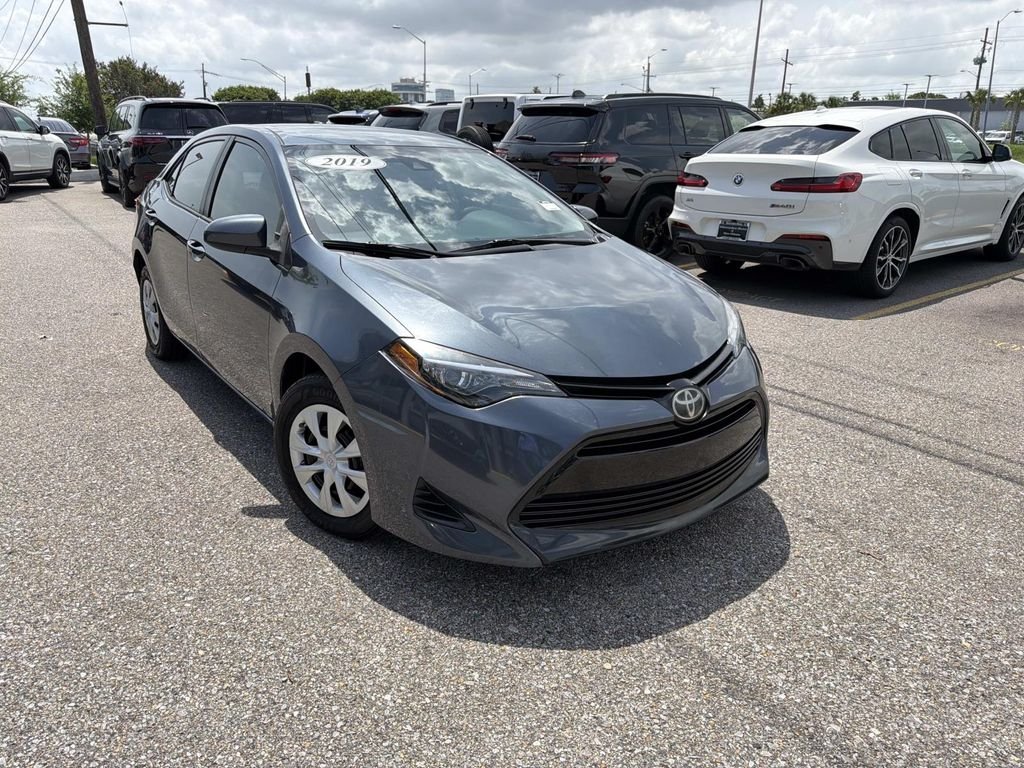 2019 Toyota Corolla L AT's photo