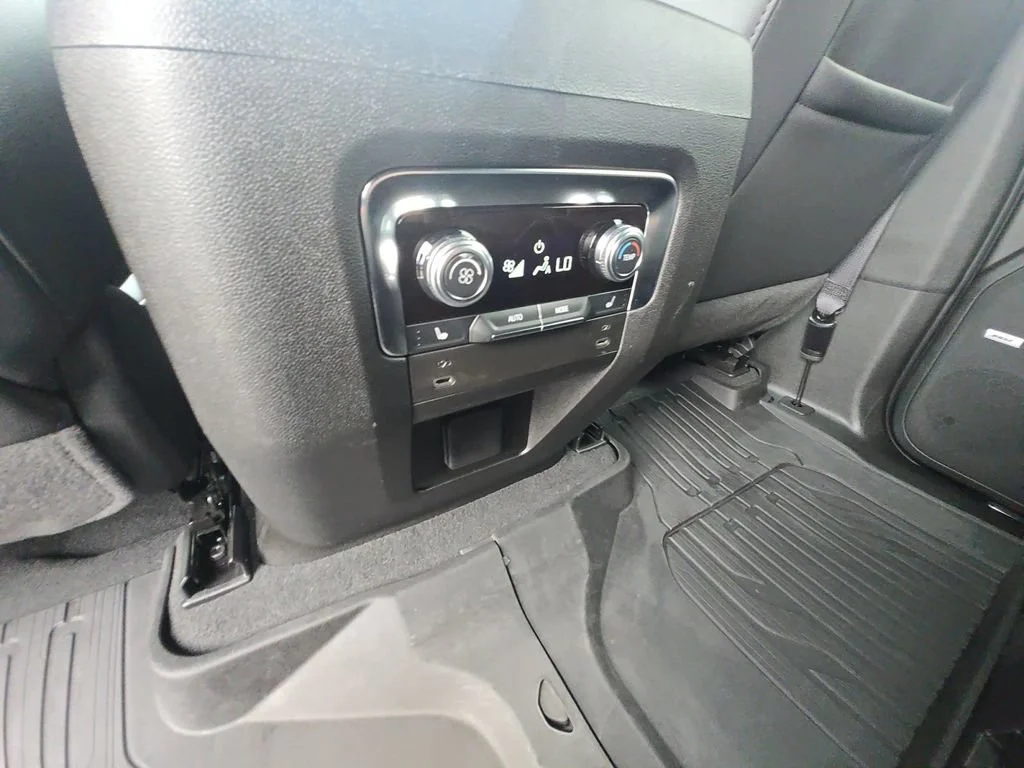Certified Used 2026 Summit White GMC Elevation image 34