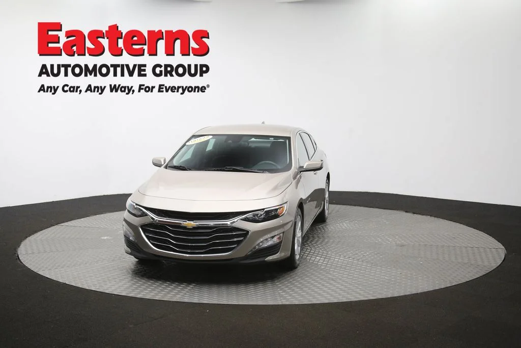 Used 2025 Gray Chevrolet LT image 53