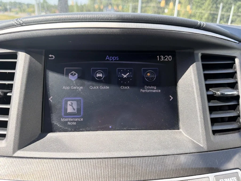 Used 2019 Black INFINITI PURE image 22