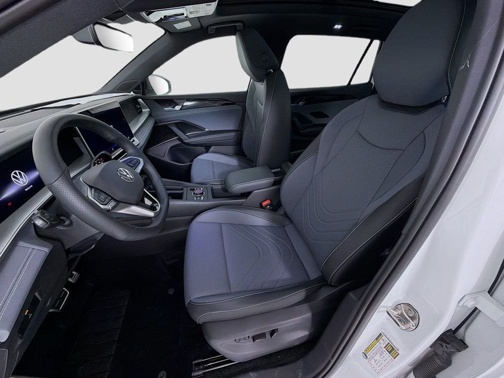 New 2026 Opal White w/Deep Black Roof Volkswagen 2.0T SE R-Line Black 4MOTION image 22