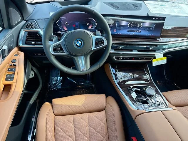 New 2026 Black Sapphire Metallic BMW xDrive50e image 17