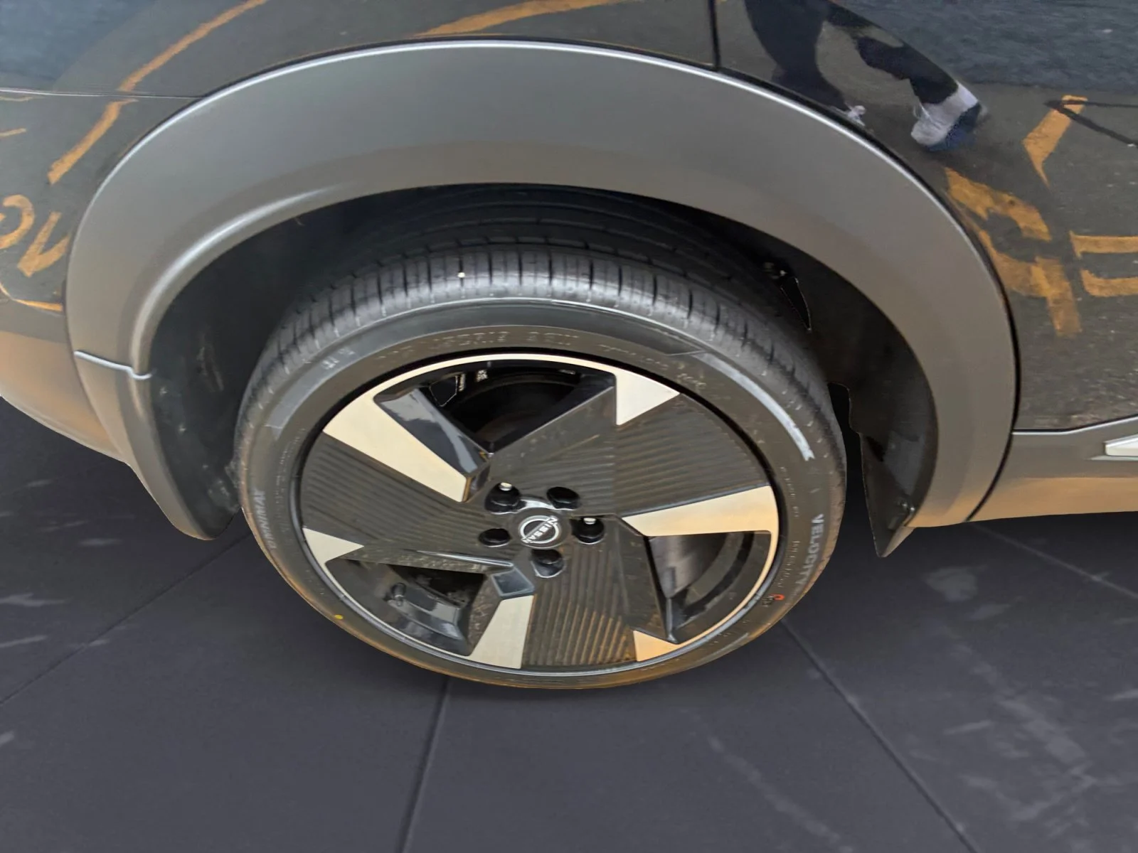Certified Used 2025 Super Black Nissan SR image 47