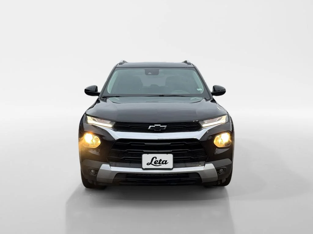 Used 2023 Mosaic Black Metallic Chevrolet LT image 8