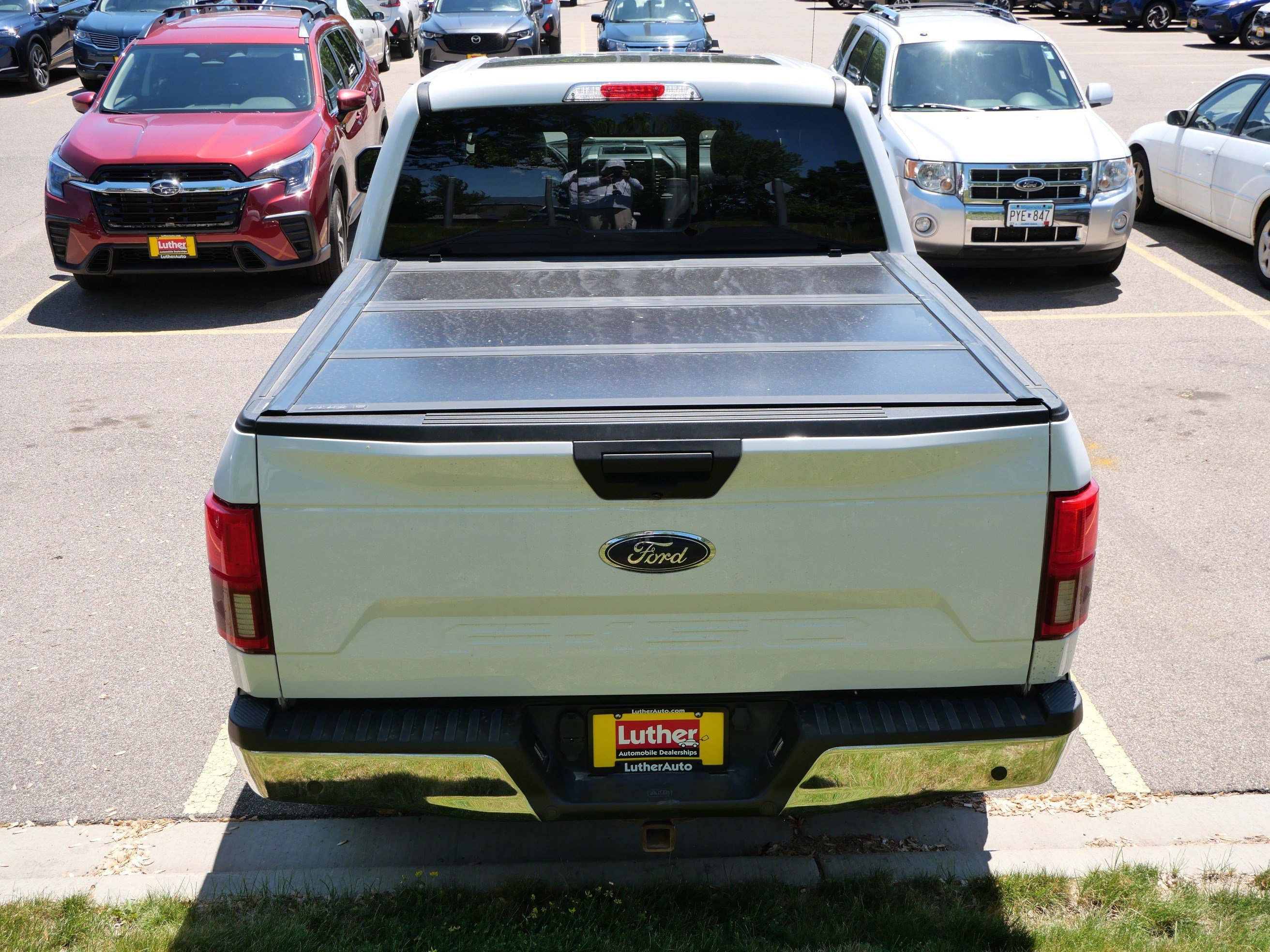 Used 2019 Oxford White Ford LARIAT image 4