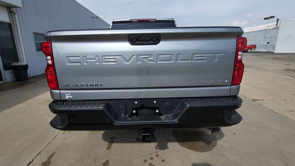 2026 Chevrolet Silverado 2500 HD Custom - Photo 7