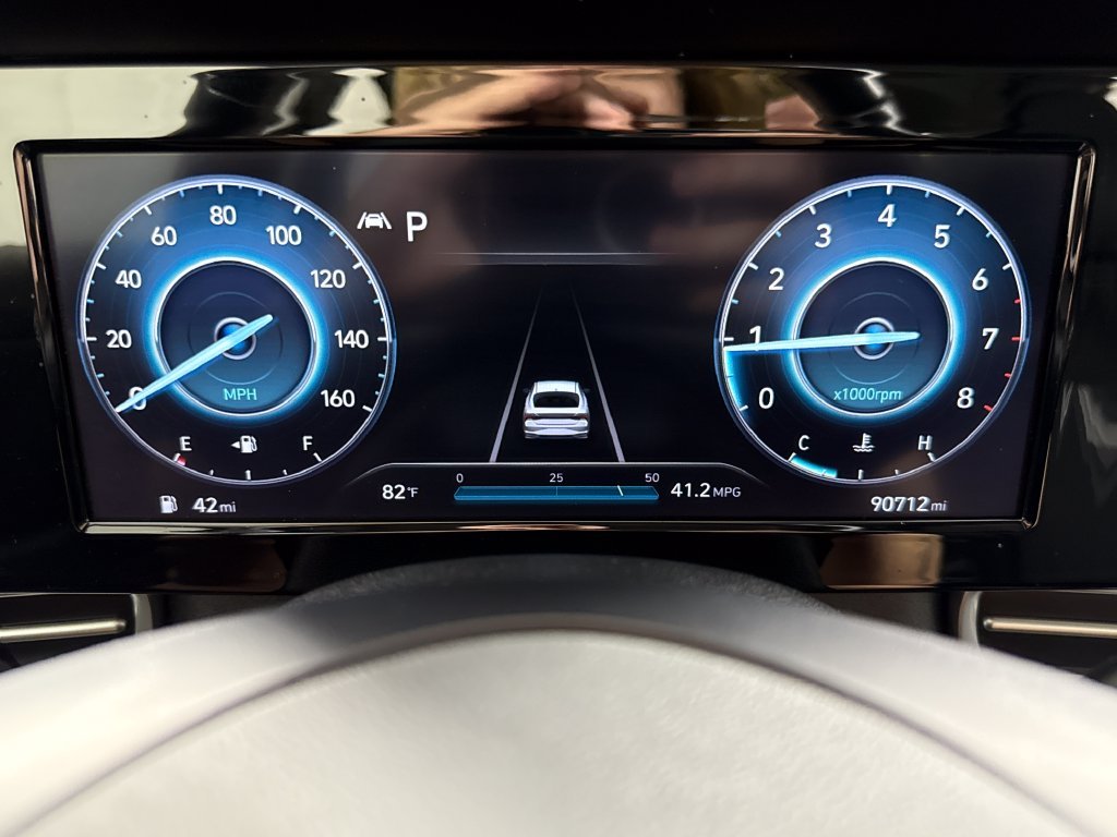Used 2022 Black Hyundai SEL image 17