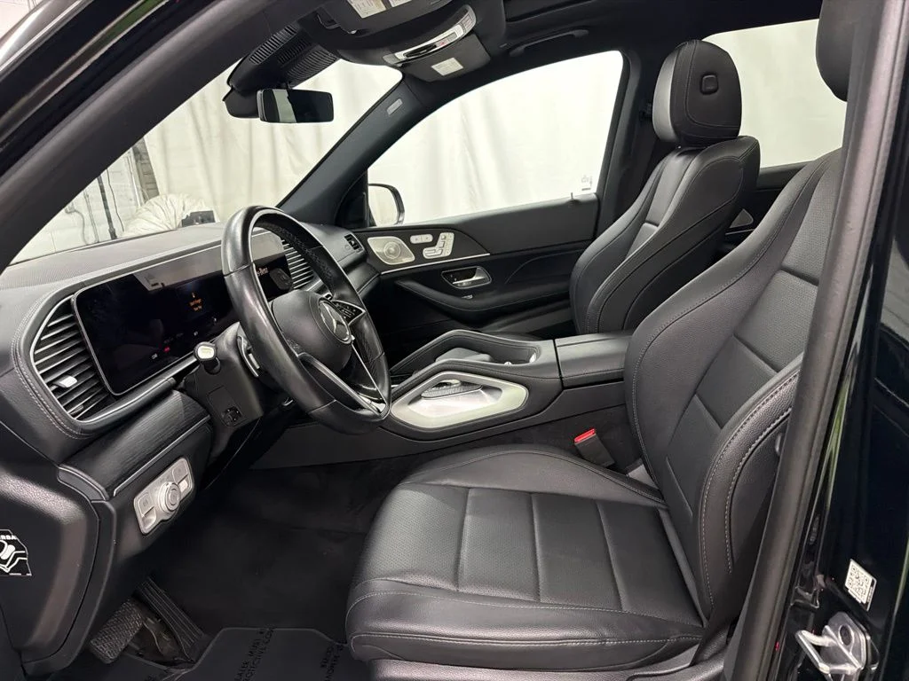 Certified Used 2024 Black Mercedes-Benz GLS 450 image 12