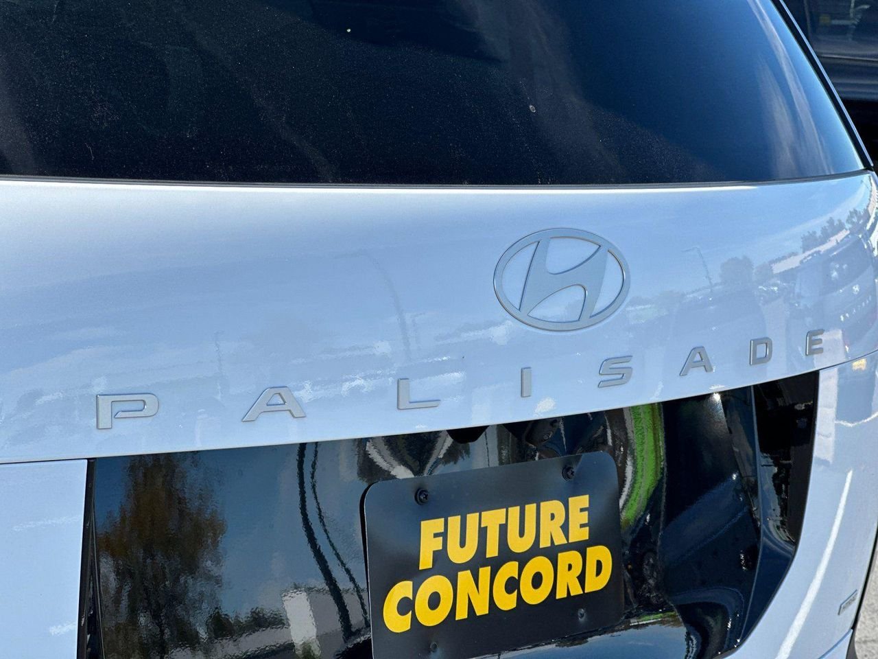 New 2026 White Hyundai SEL Premium 8P image 24
