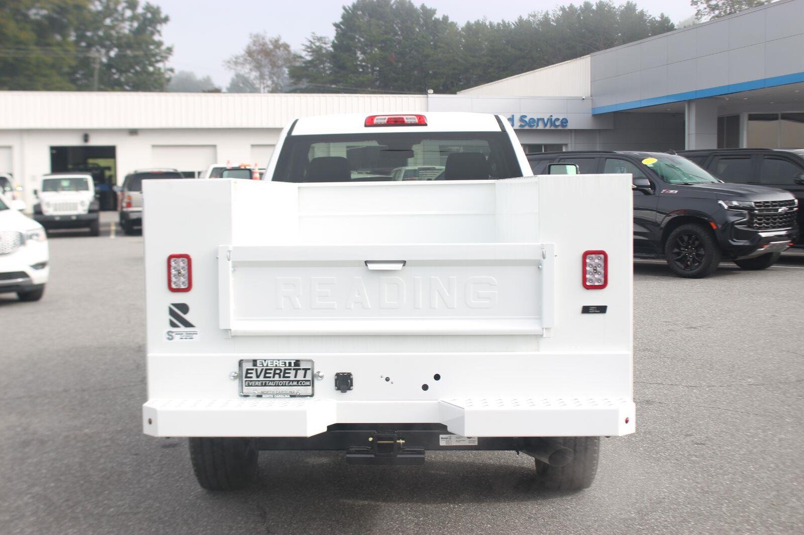 New 2026 Summit White GMC Pro image 8