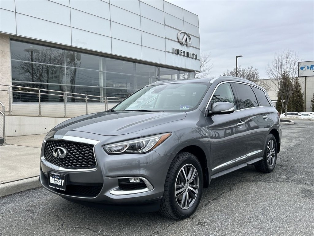2019 INFINITI QX60 LUXE