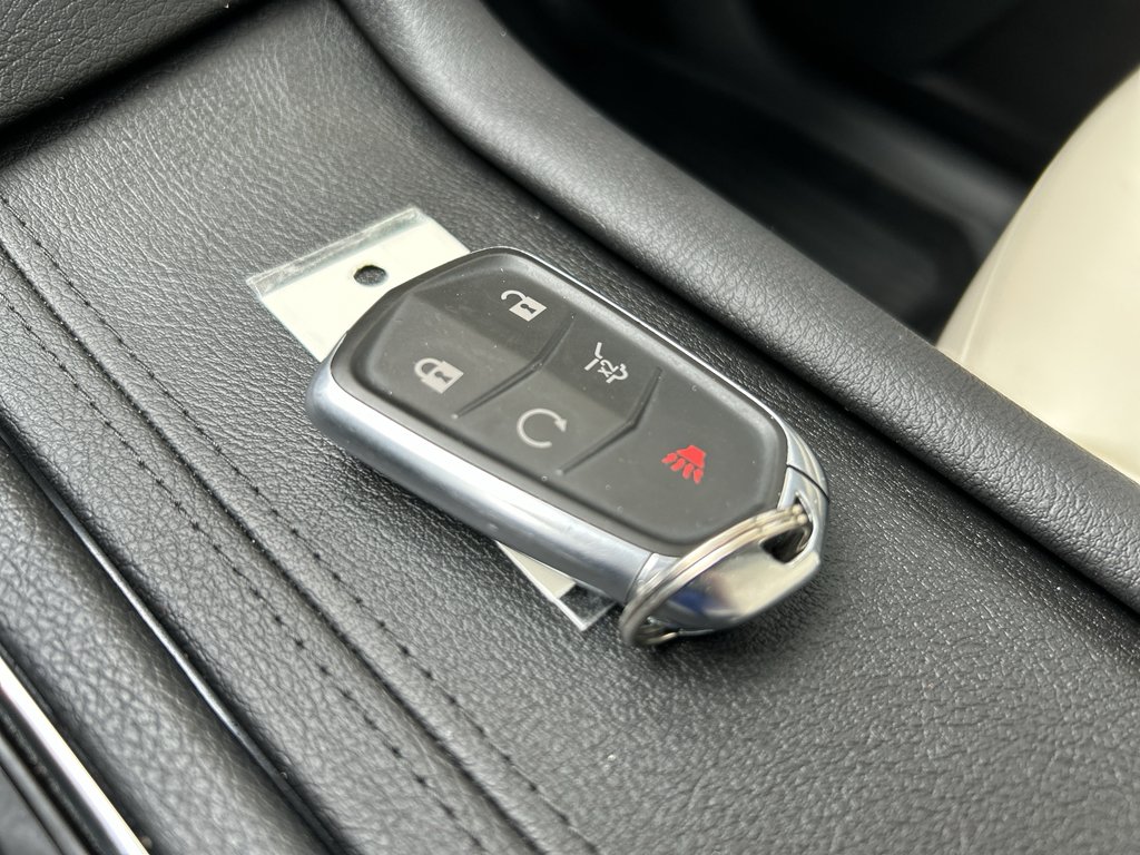 Used 2023 Crystal White Tricoat Cadillac AWD Sport image 30