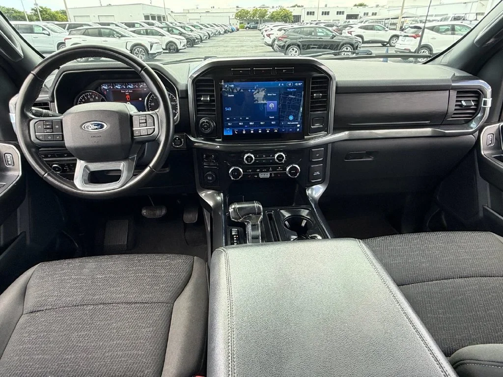 Used 2023 White Ford XLT image 14