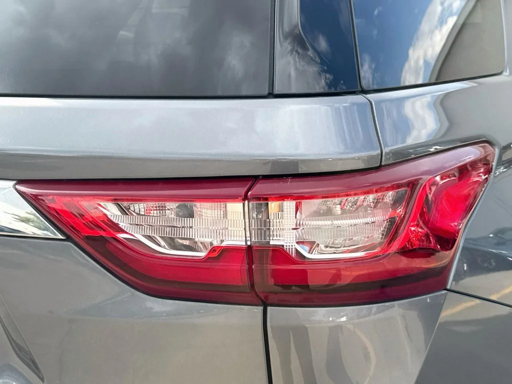 Used 2019 Gray Chevrolet LS image 31