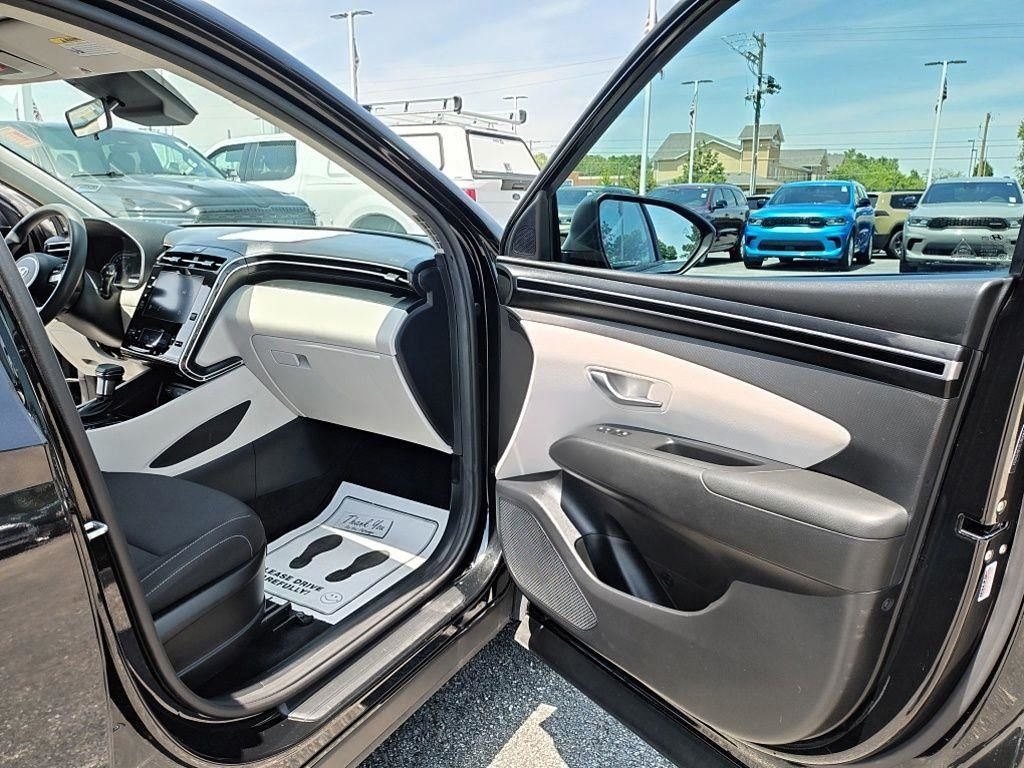 Used 2024 Black Hyundai SEL image 37