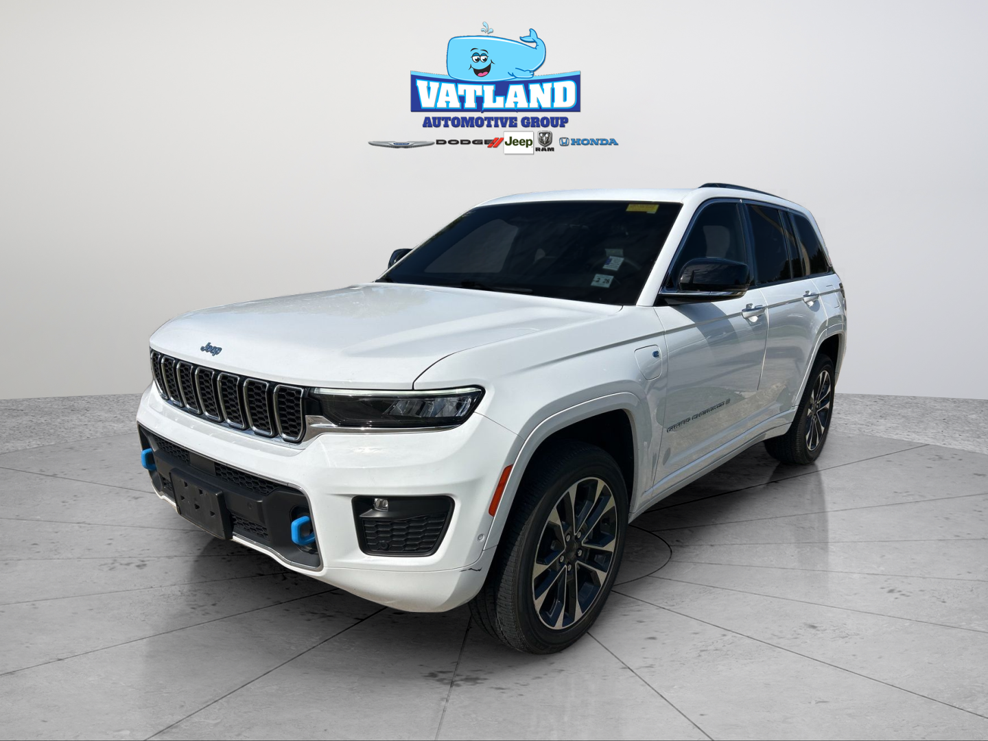 2022 Jeep Grand Cherokee Overland 4xe 4x4's photo