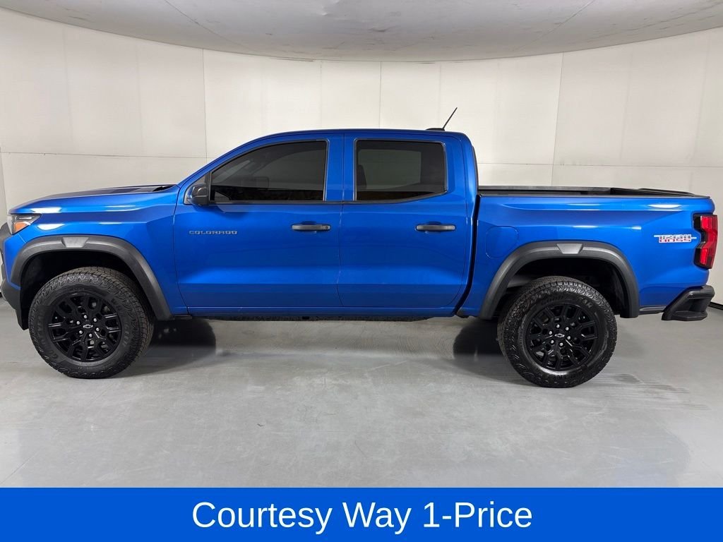Used 2024 Blue Chevrolet Trail Boss image 6