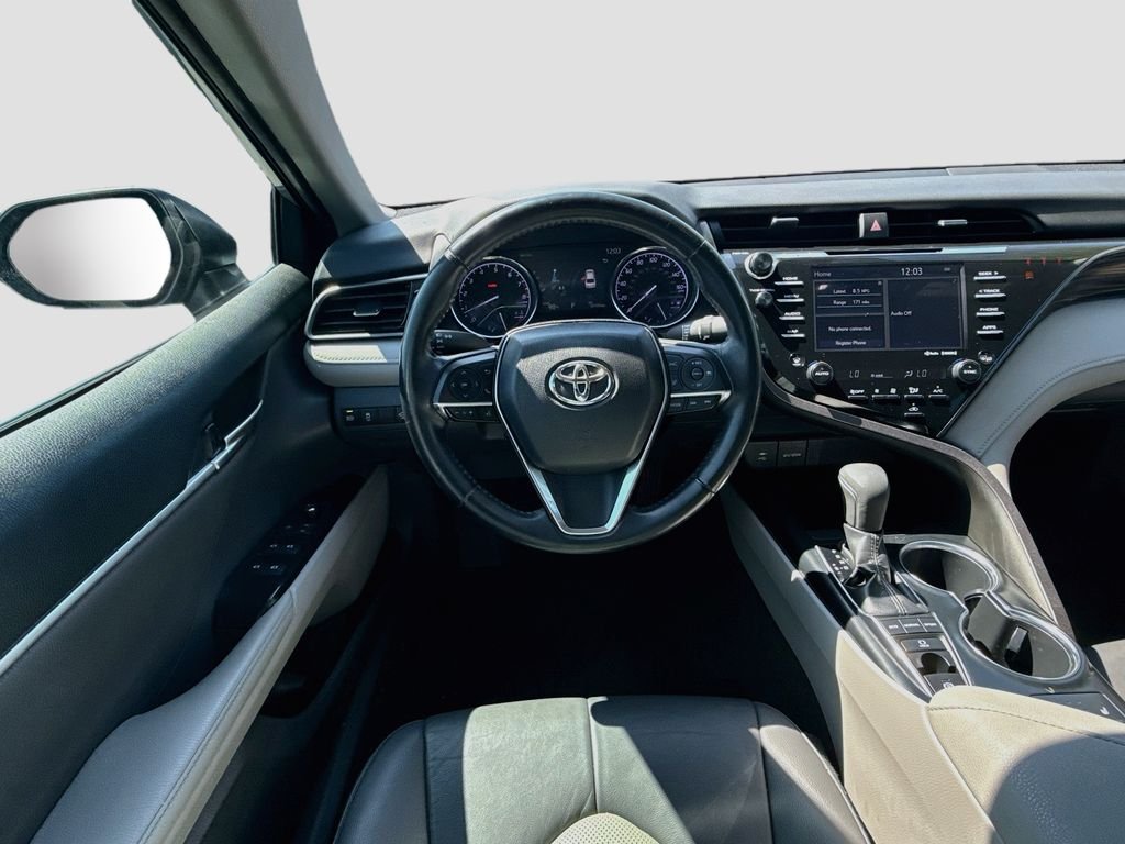 Used 2019 Celestial Silver Metallic Toyota XLE image 17