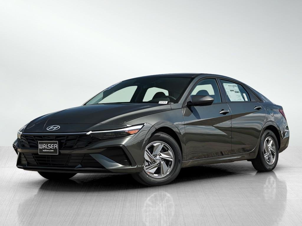 New 2026 Amazon Gray Hyundai SE Sedan FWD image 25