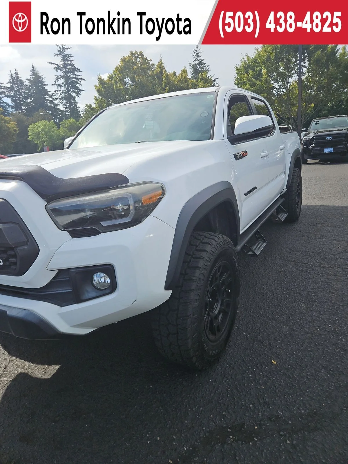 Used 2016 Super White Toyota TRD Off-Road image 1