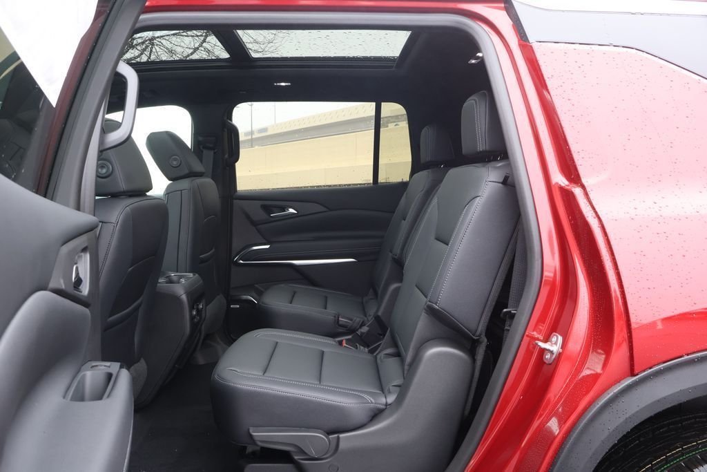 2026 Chevrolet Traverse LT - Photo 37