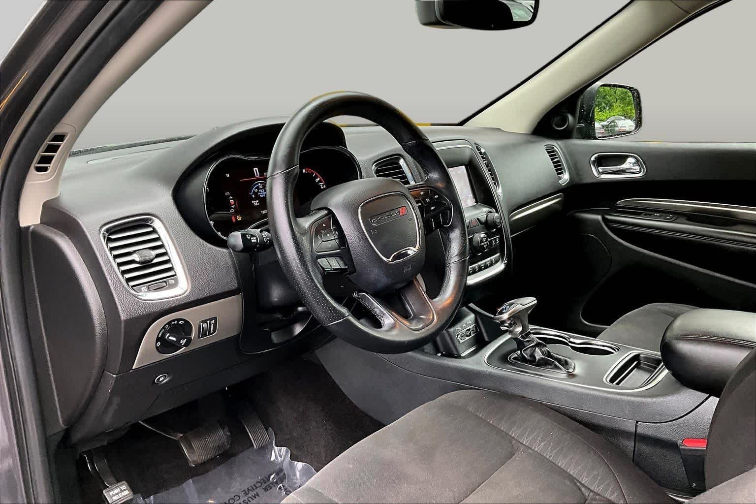 Used 2018 Granite Clearcoat Dodge SXT image 18