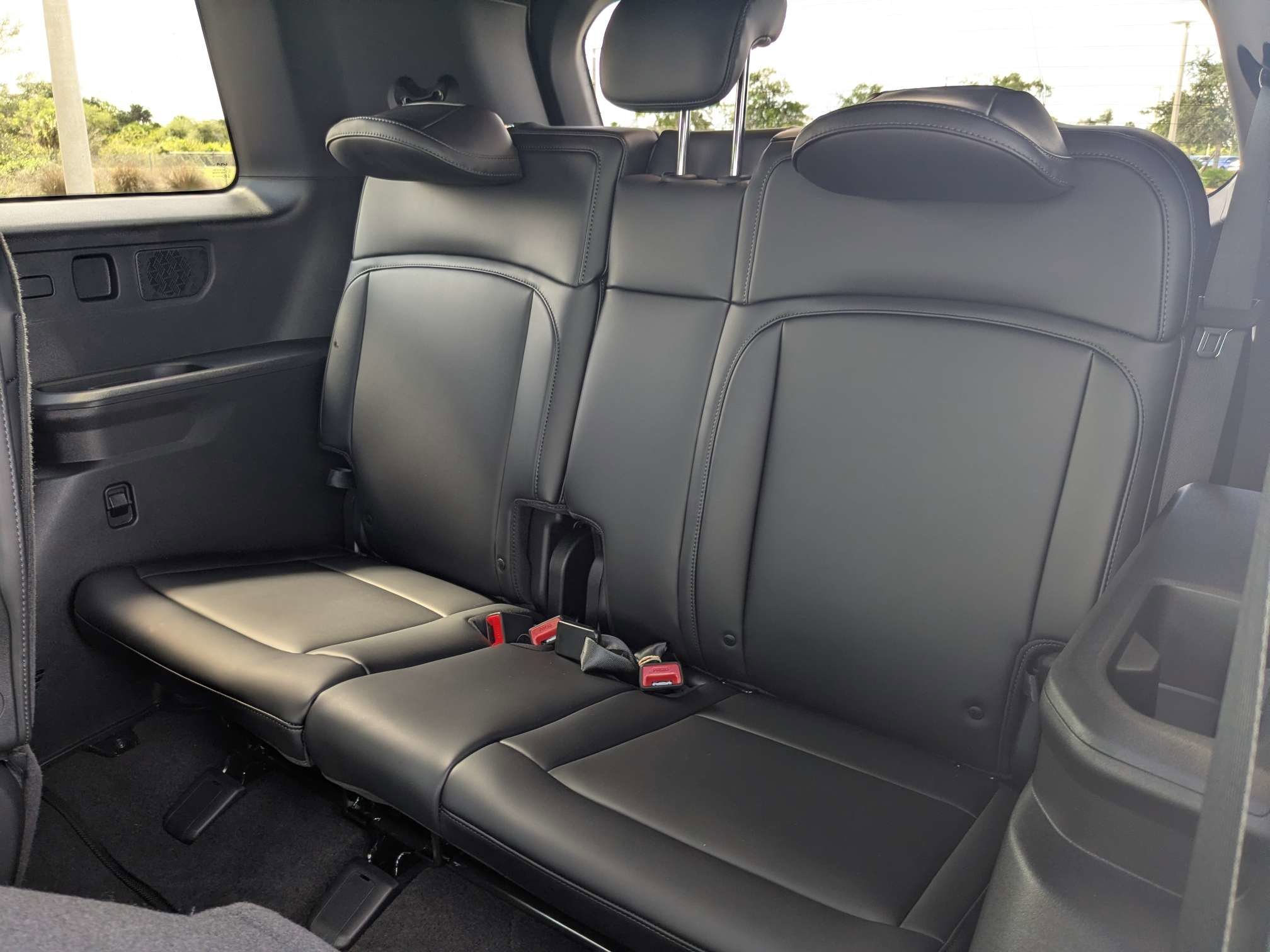 New 2027 Wolf Gray Kia X-LINE SX image 20