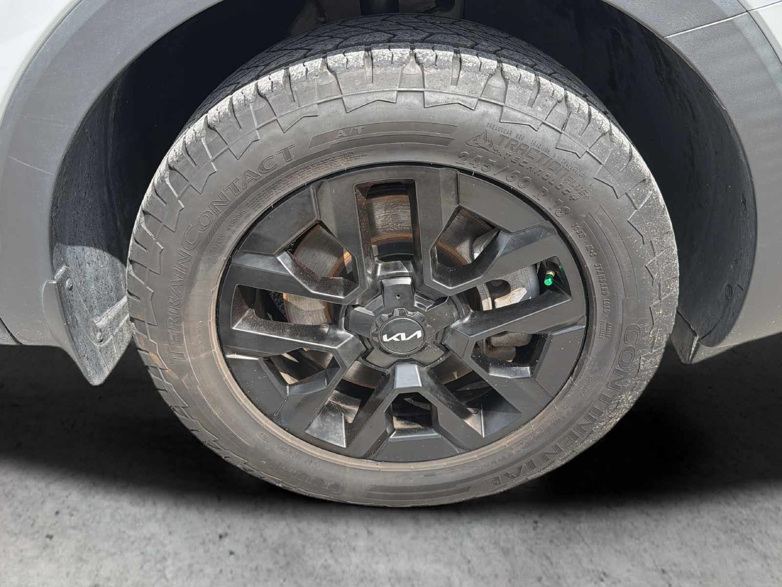 Used 2023  Kia SX X-Pro image 15