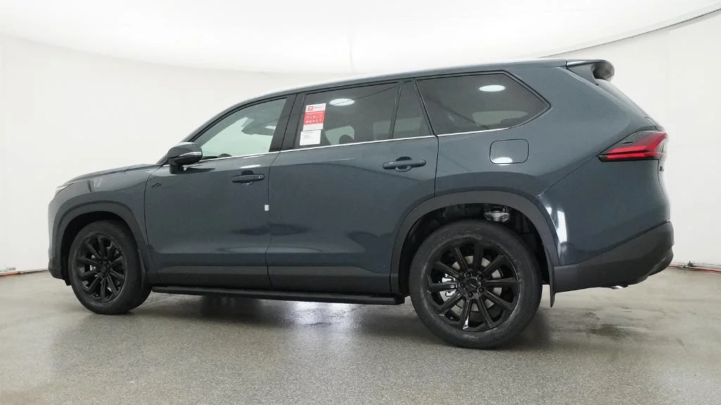 New 2026 Storm Cloud Toyota XLE image 10
