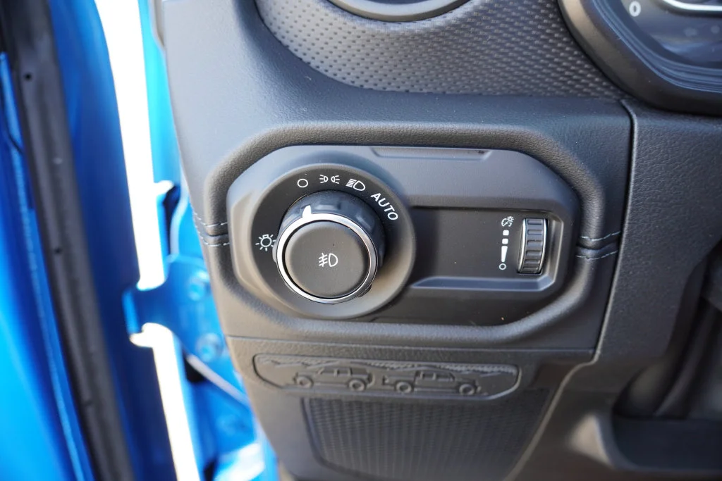Certified Used 2024 Blue Jeep Rubicon image 25