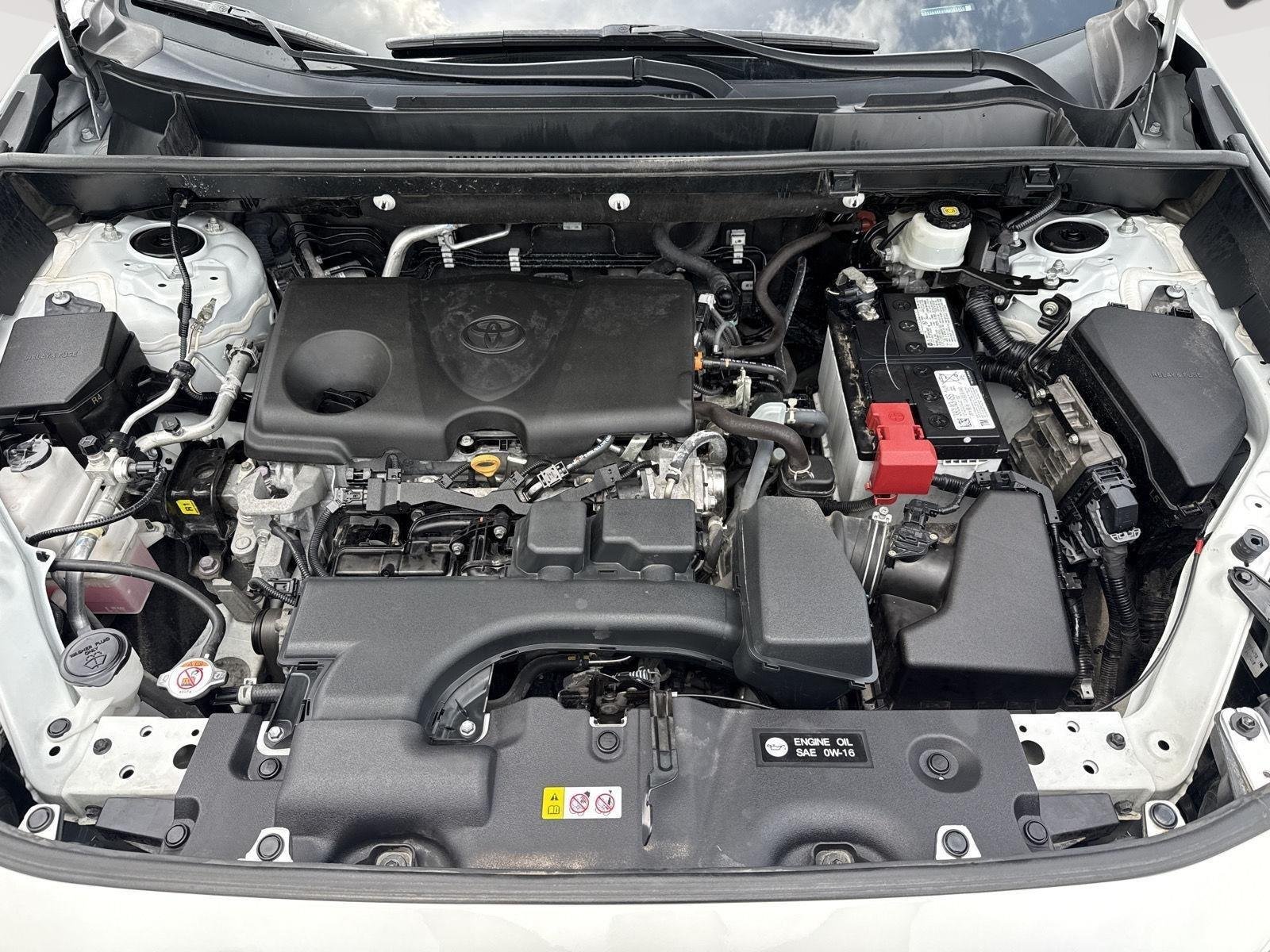 Certified Used 2022 Blizzard Pearl Toyota XLE Premium image 8